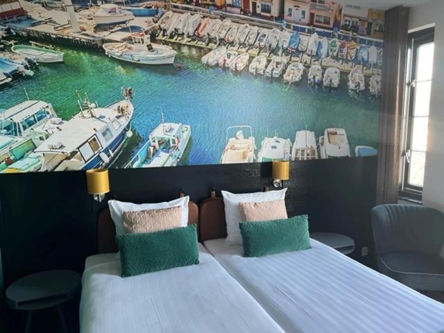 Boutique Hotel De Valk Valkenswaard Kültér fotó