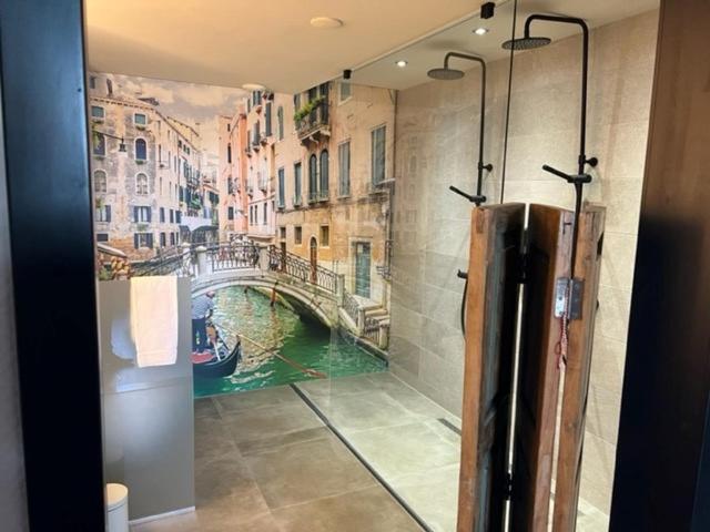 Boutique Hotel De Valk Valkenswaard Kültér fotó